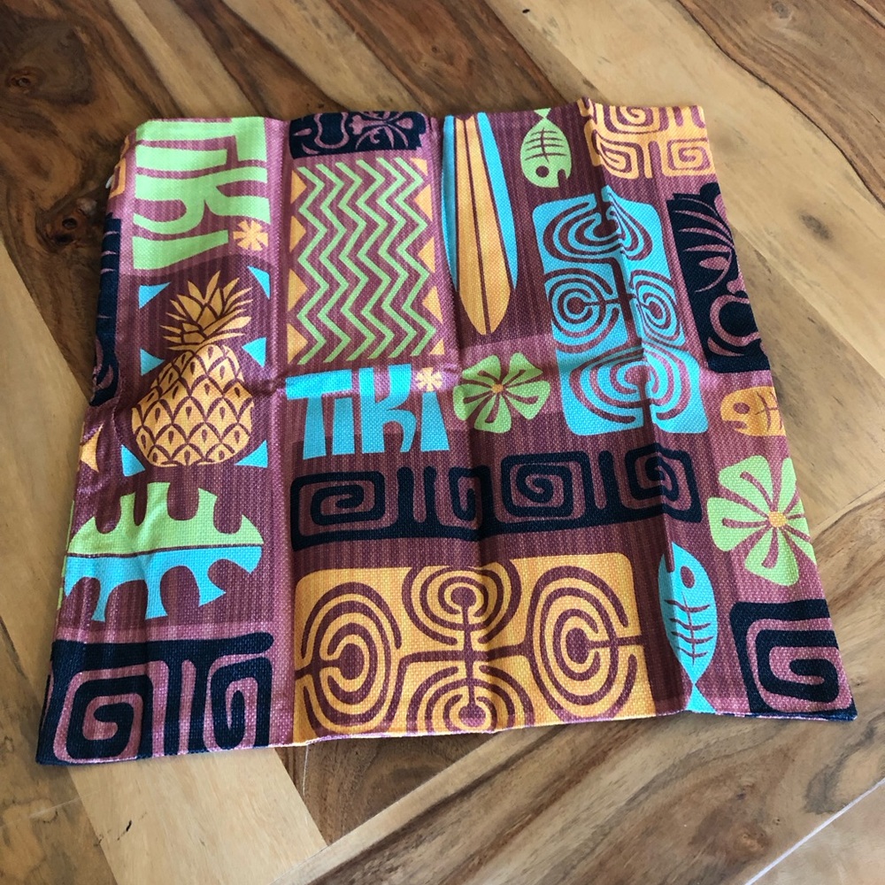 Zaueky Exotic Tiki Pillow Case 18” x 18” NEW